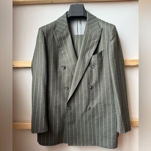 Men's Green Pinstripe Double-Breasted Blazer